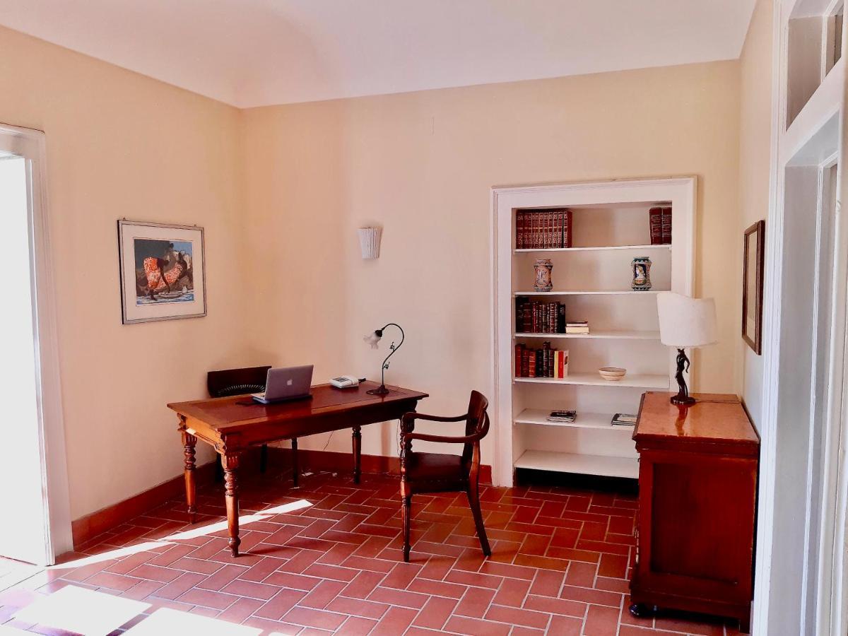 Elegante In Palazzo Storico Ortigia Apartment *