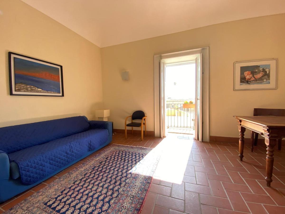 Elegante In Palazzo Storico Ortigia
