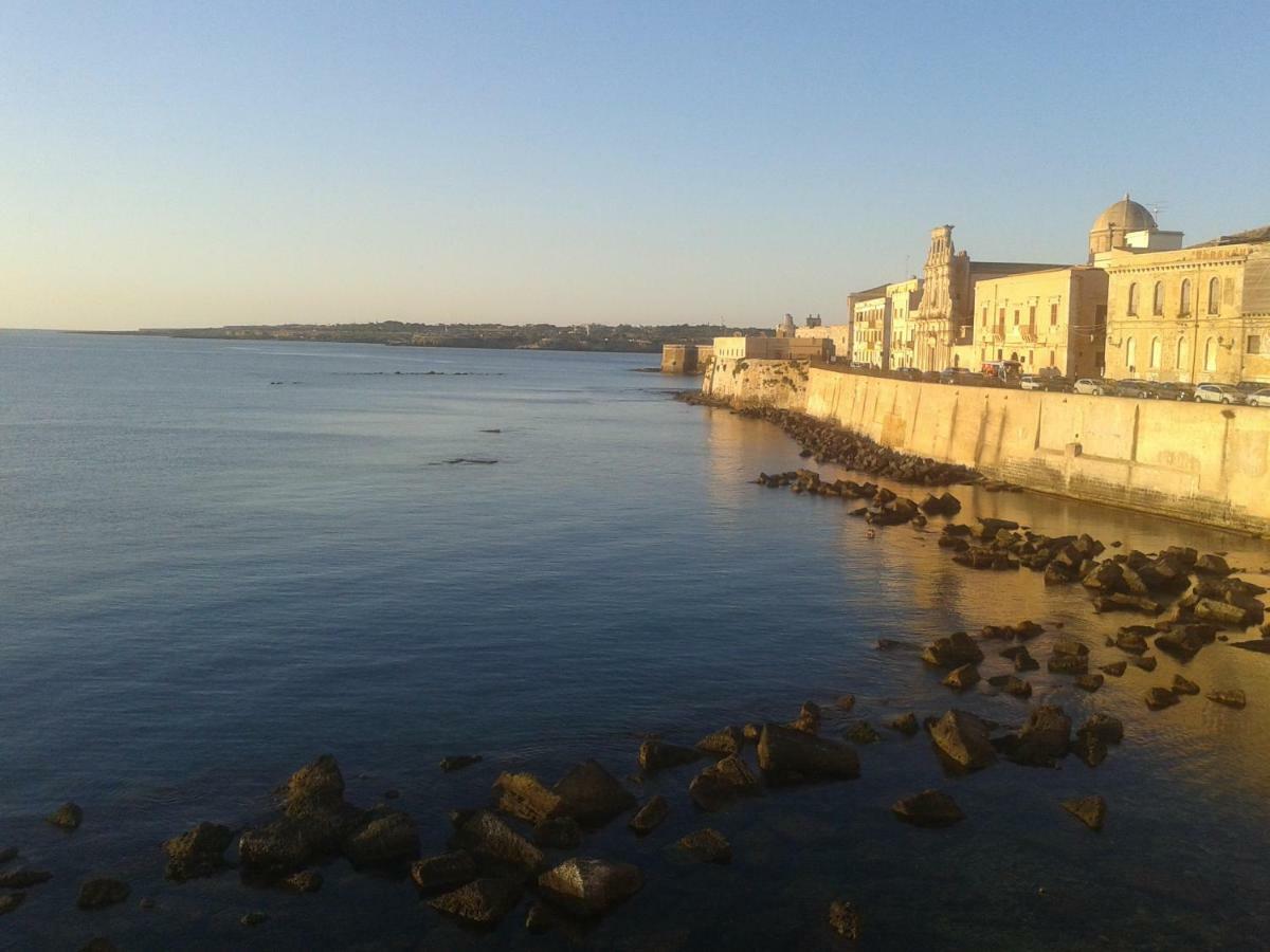 Elegante In Palazzo Storico Ortigia