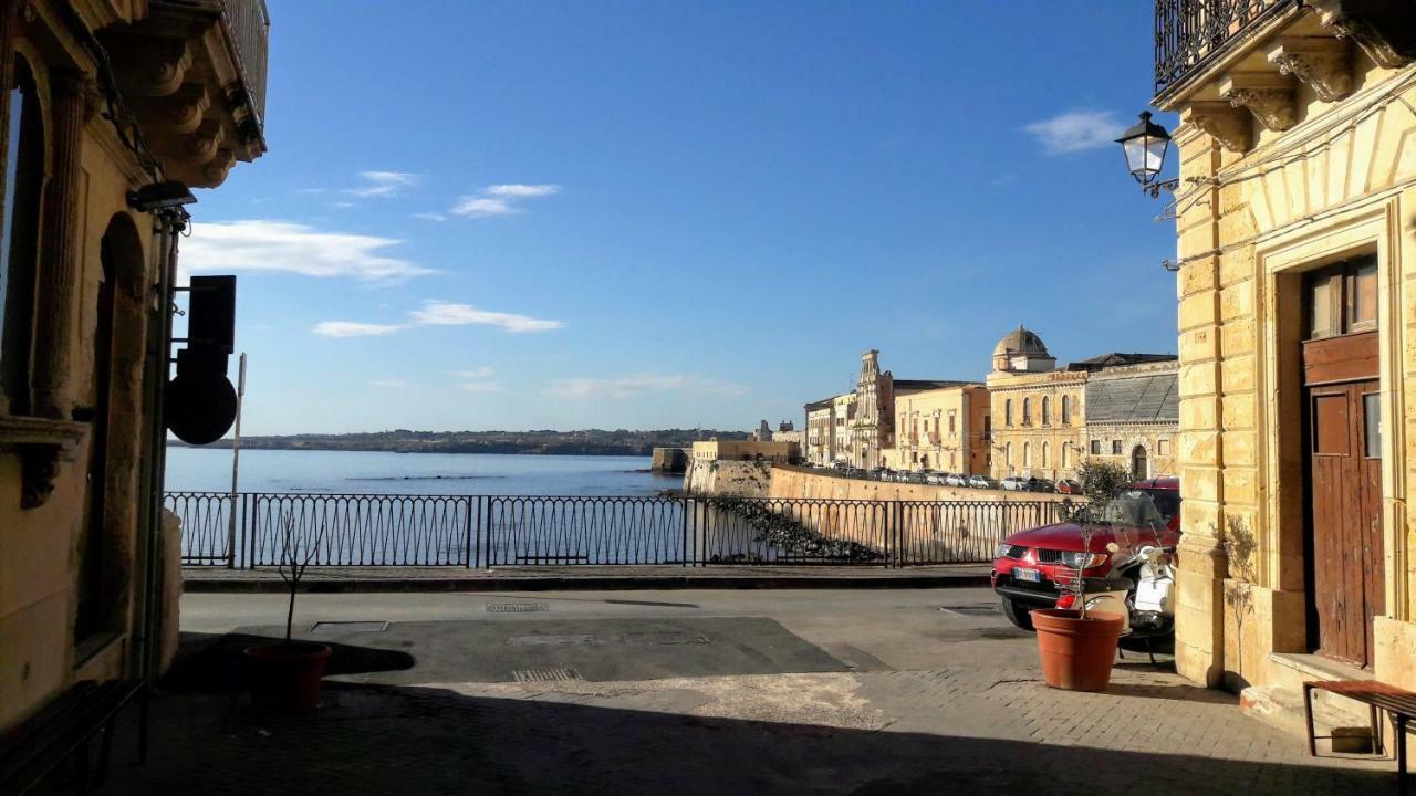 Elegante In Palazzo Storico Ortigia Apartment *