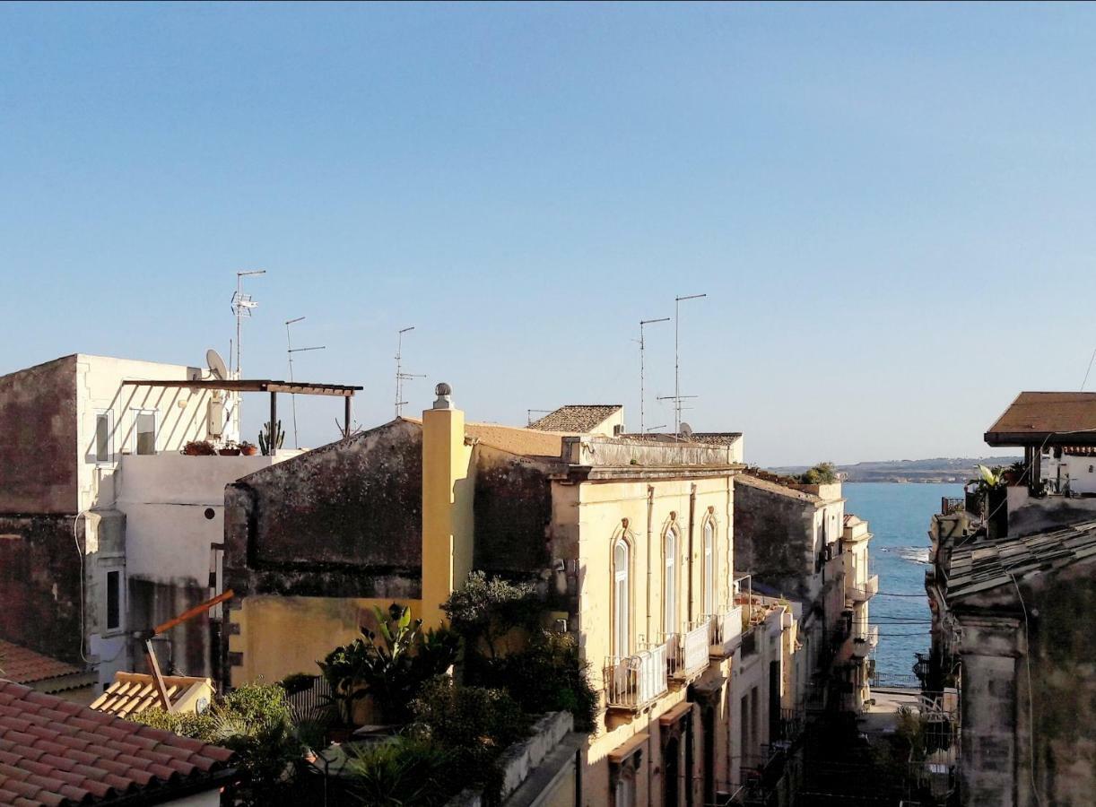 Apartment Elegante In Palazzo Storico Ortigia