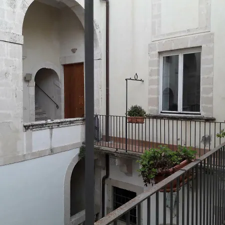 Elegante Appartamento In Palazzo Storico Ortigia Syracuse Exterior photo